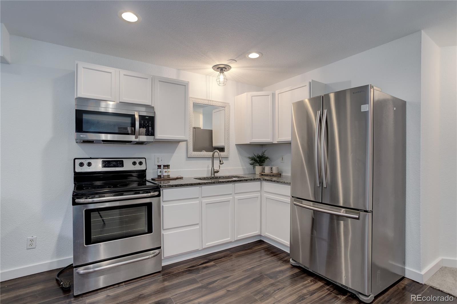 MLS Image #23 for 1777  willow street,denver, Colorado