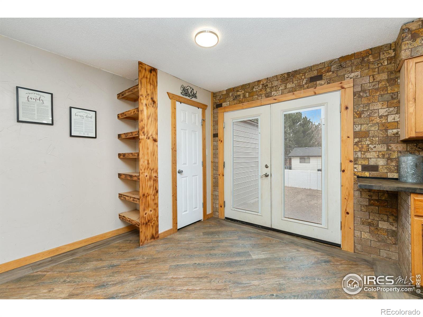 MLS Image #4 for 820  ponderosa court,eaton, Colorado