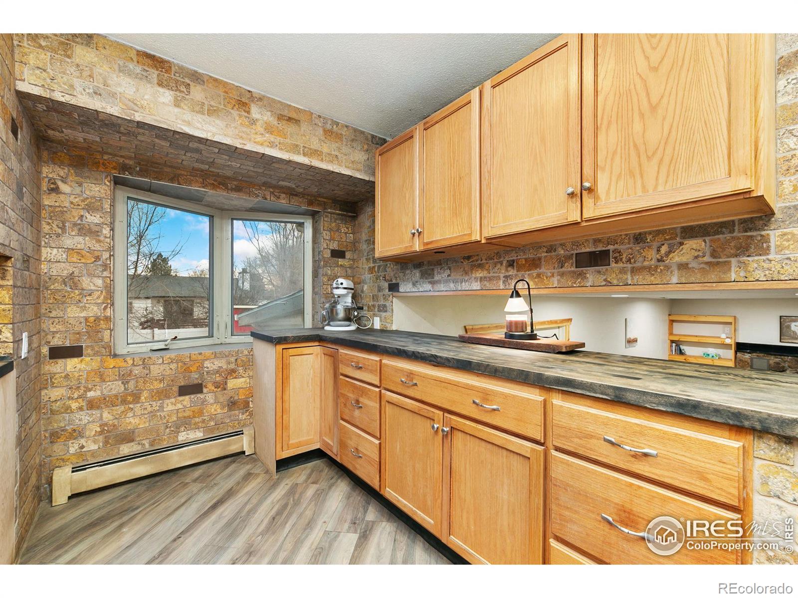 MLS Image #7 for 820  ponderosa court,eaton, Colorado