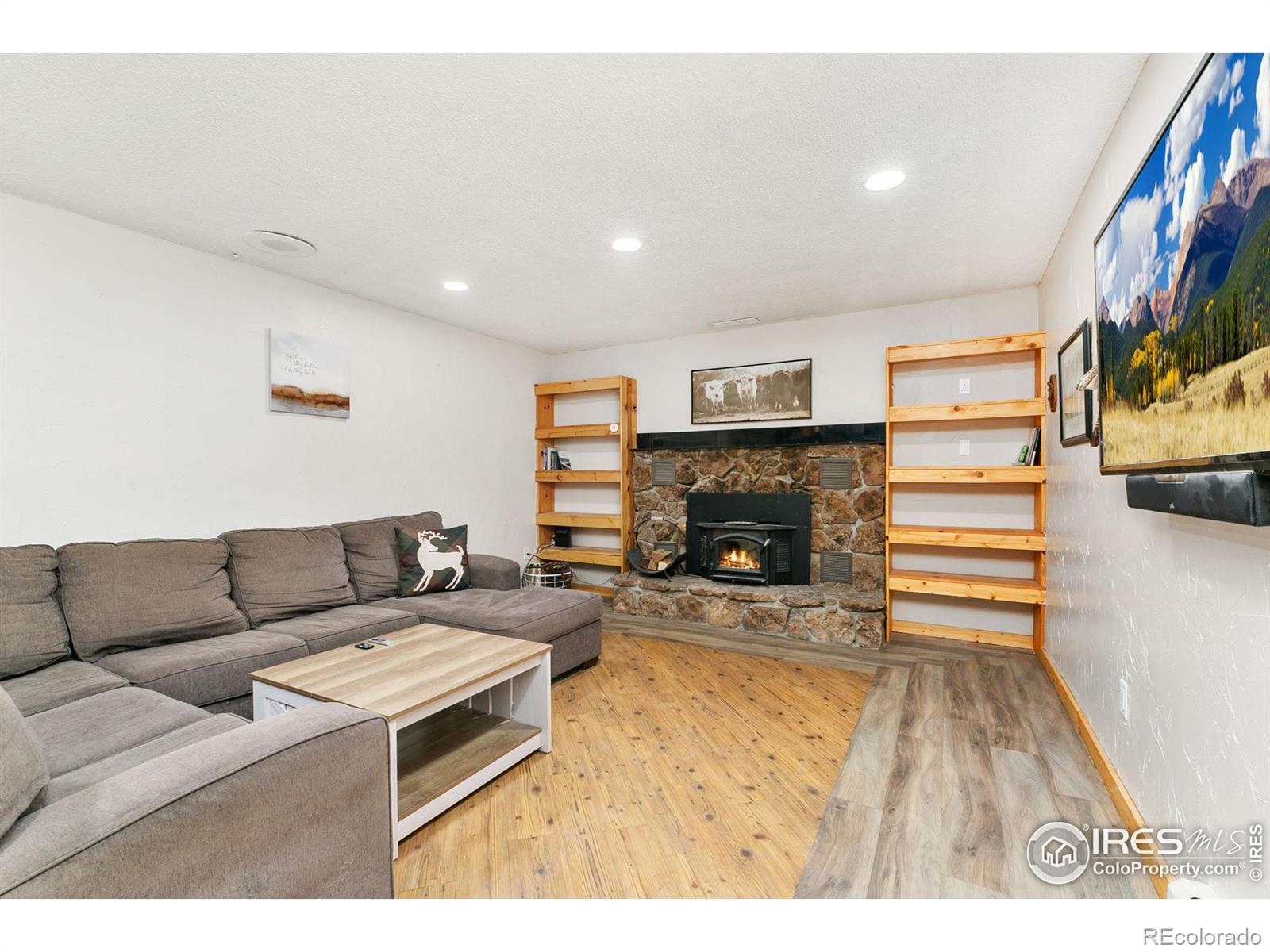 MLS Image #8 for 820  ponderosa court,eaton, Colorado