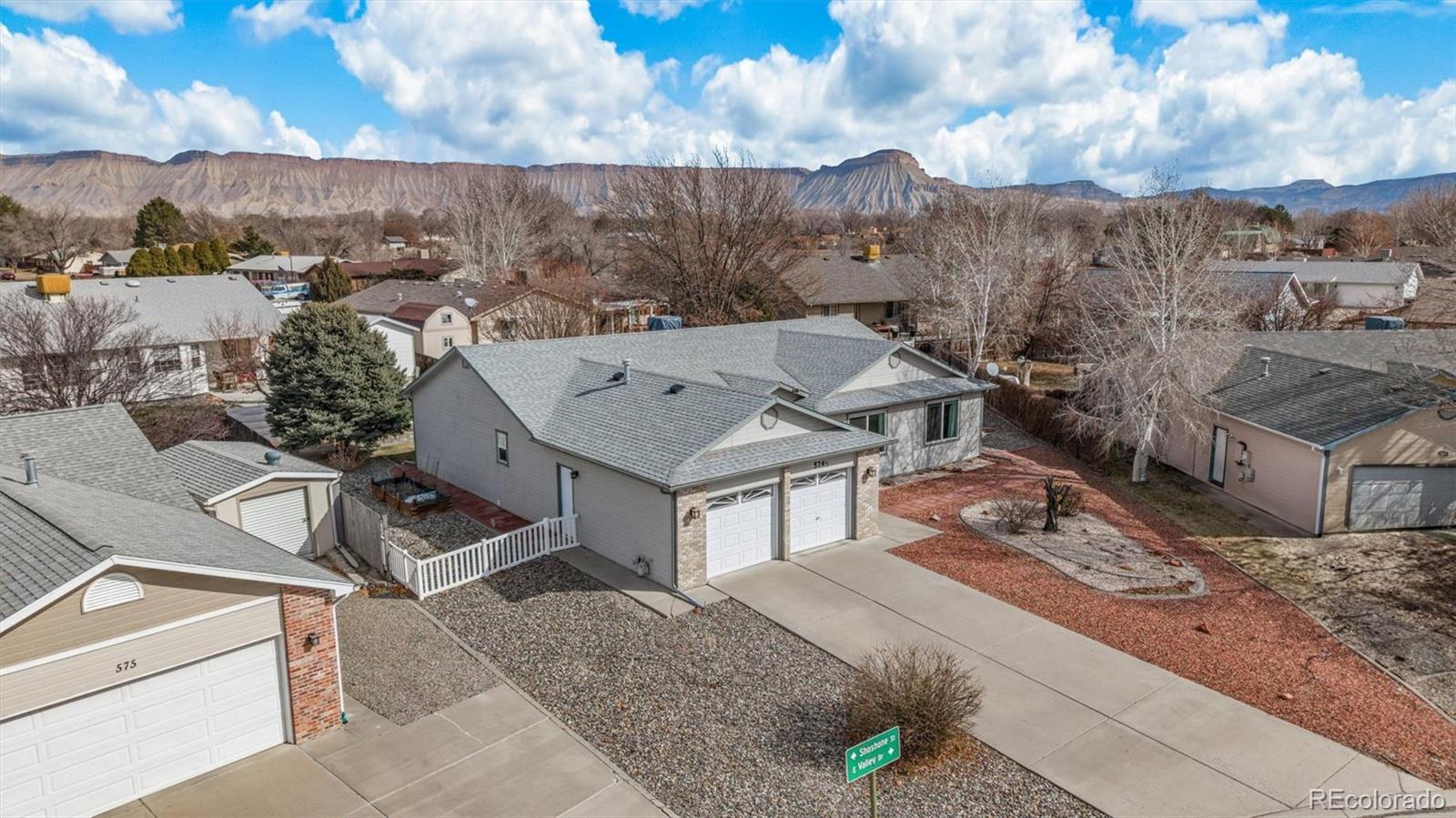 MLS Image #3 for 574 1/2 e valley drive,grand junction, Colorado