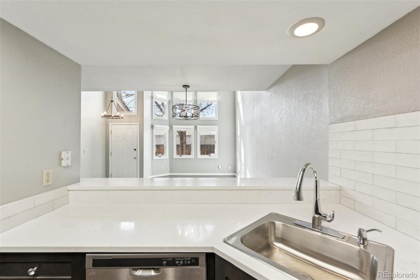 MLS Image #19 for 5243  union court 4,arvada, Colorado