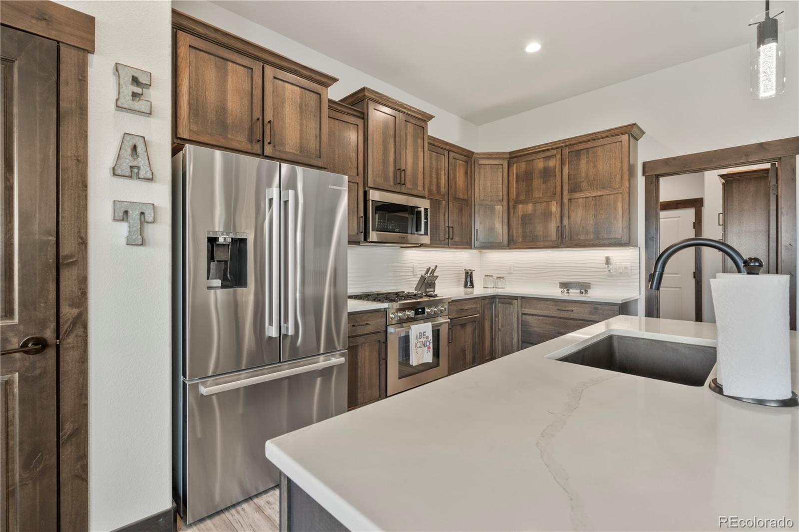 MLS Image #17 for 16482  ledyard road,platteville, Colorado