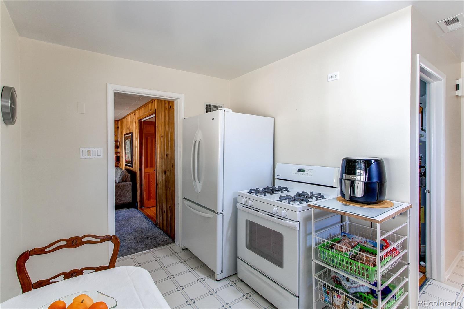 MLS Image #8 for 2061 e floyd avenue,englewood, Colorado