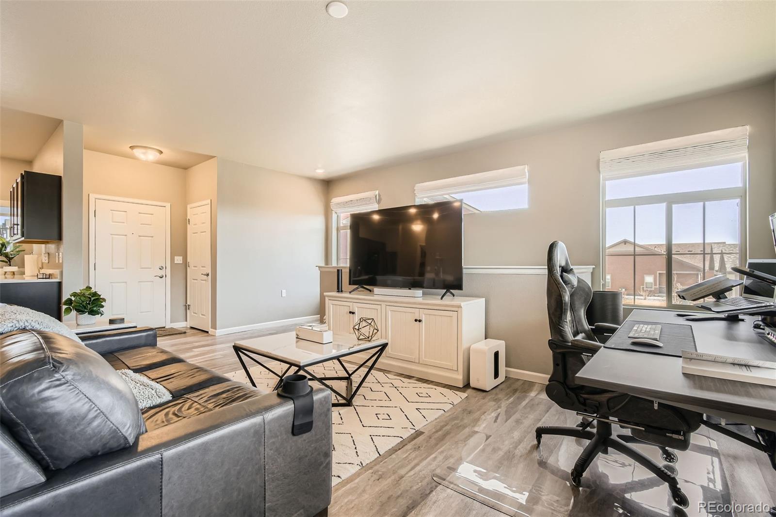 MLS Image #5 for 12708  tamarac street,thornton, Colorado