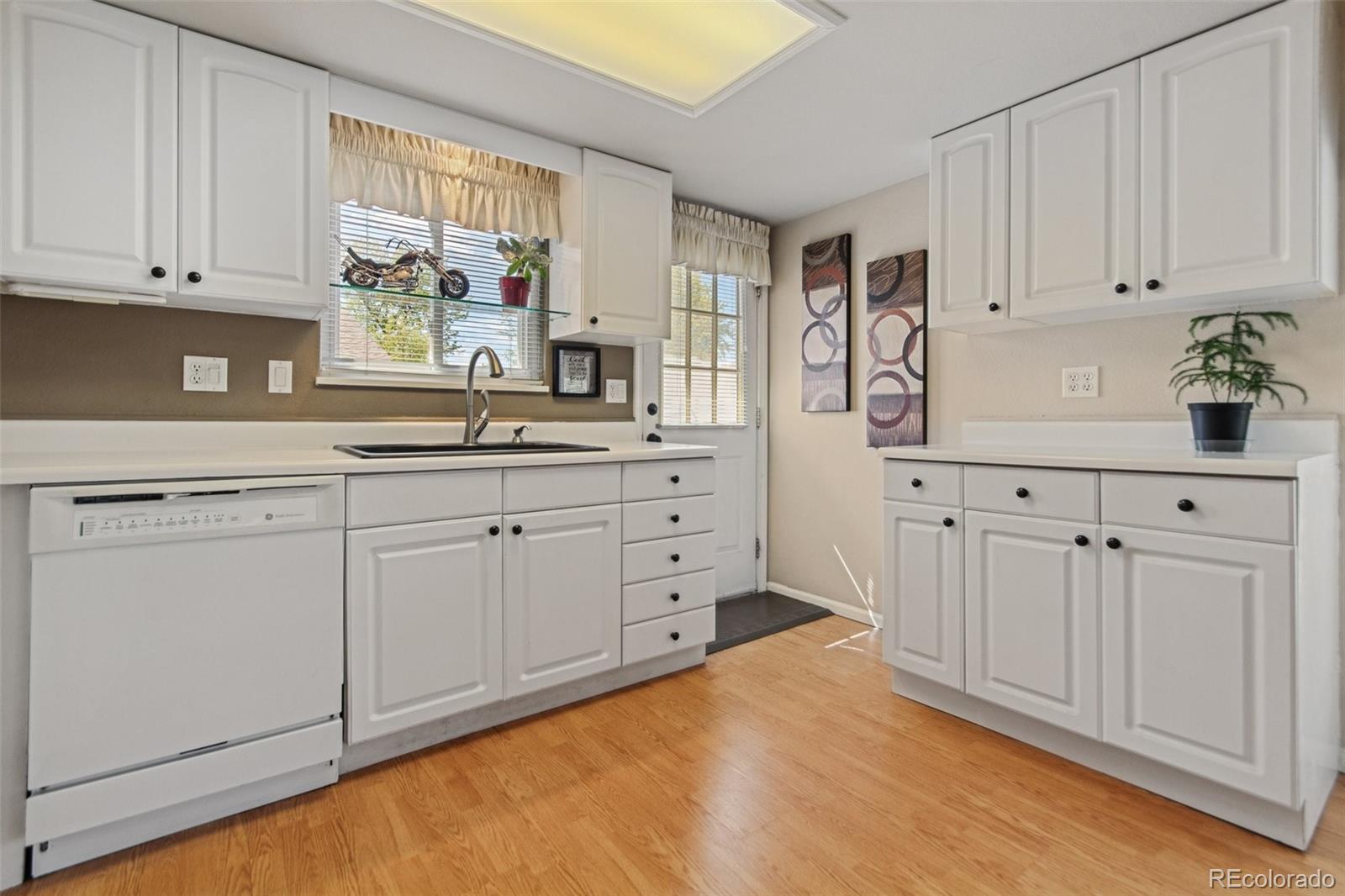MLS Image #1 for 9901 e evans avenue,aurora, Colorado