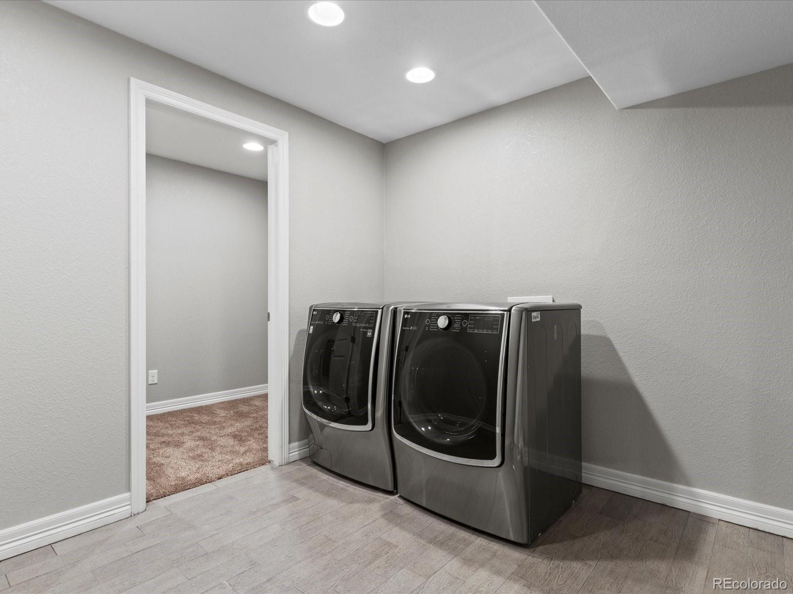 MLS Image #32 for 2609  syracuse court,denver, Colorado
