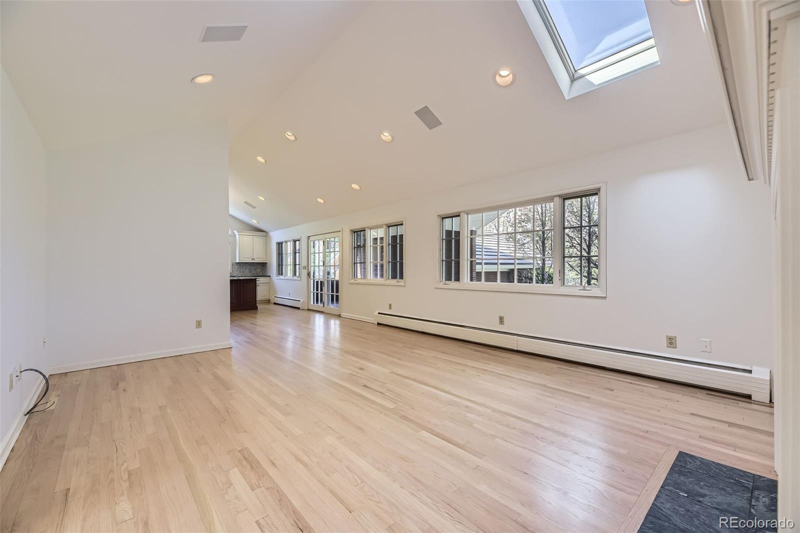 MLS Image #12 for 2991 s fillmore way,denver, Colorado
