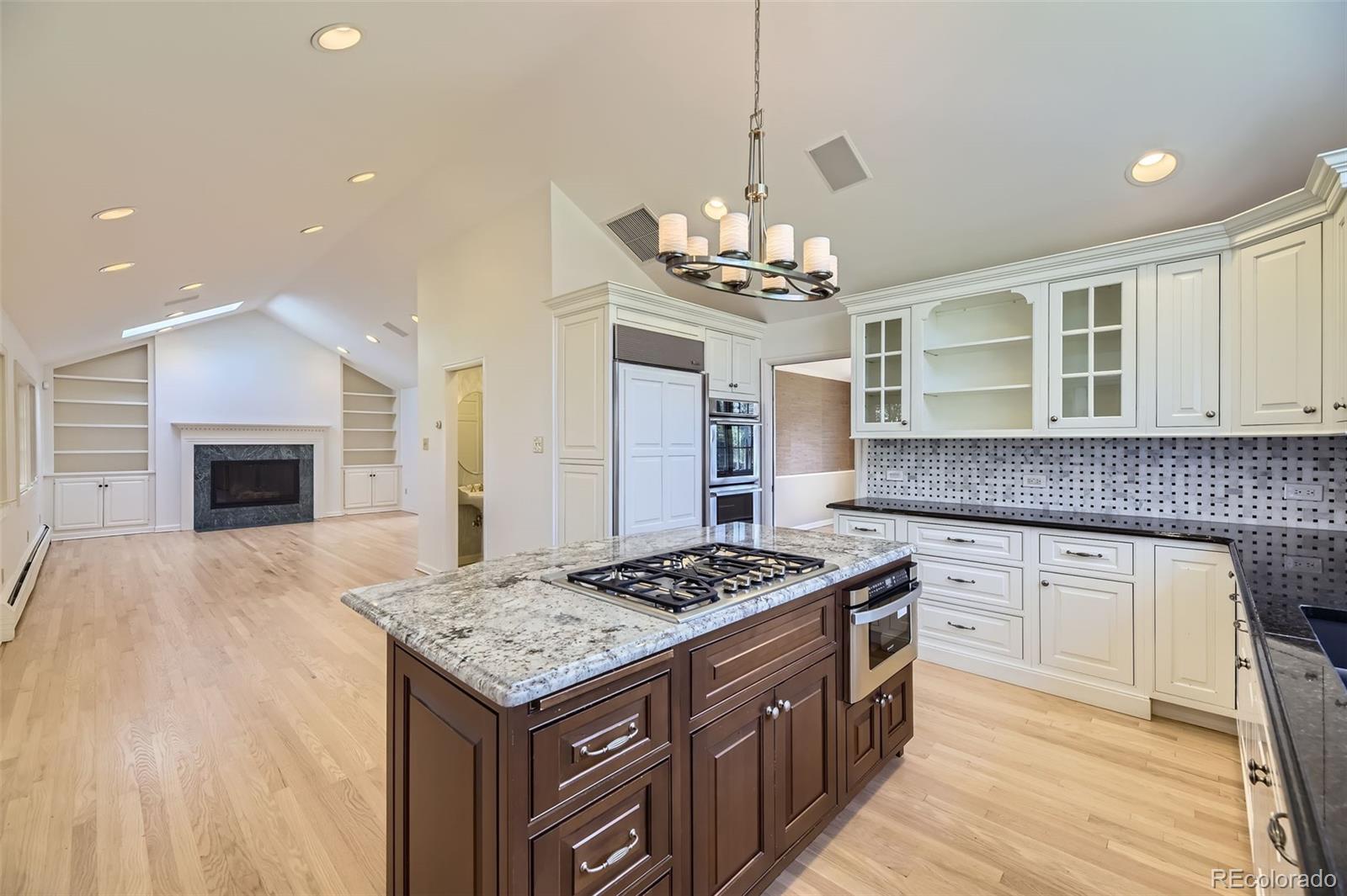 MLS Image #8 for 2991 s fillmore way,denver, Colorado