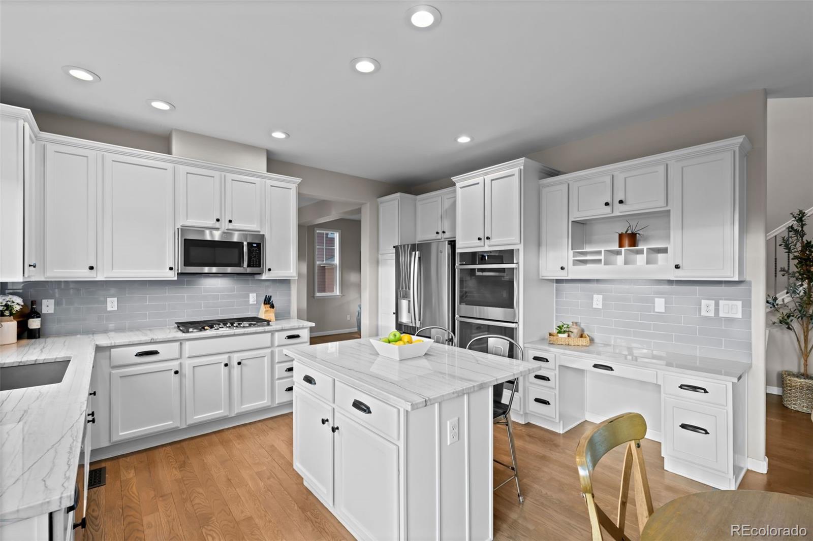MLS Image #14 for 7637  verandah court,littleton, Colorado