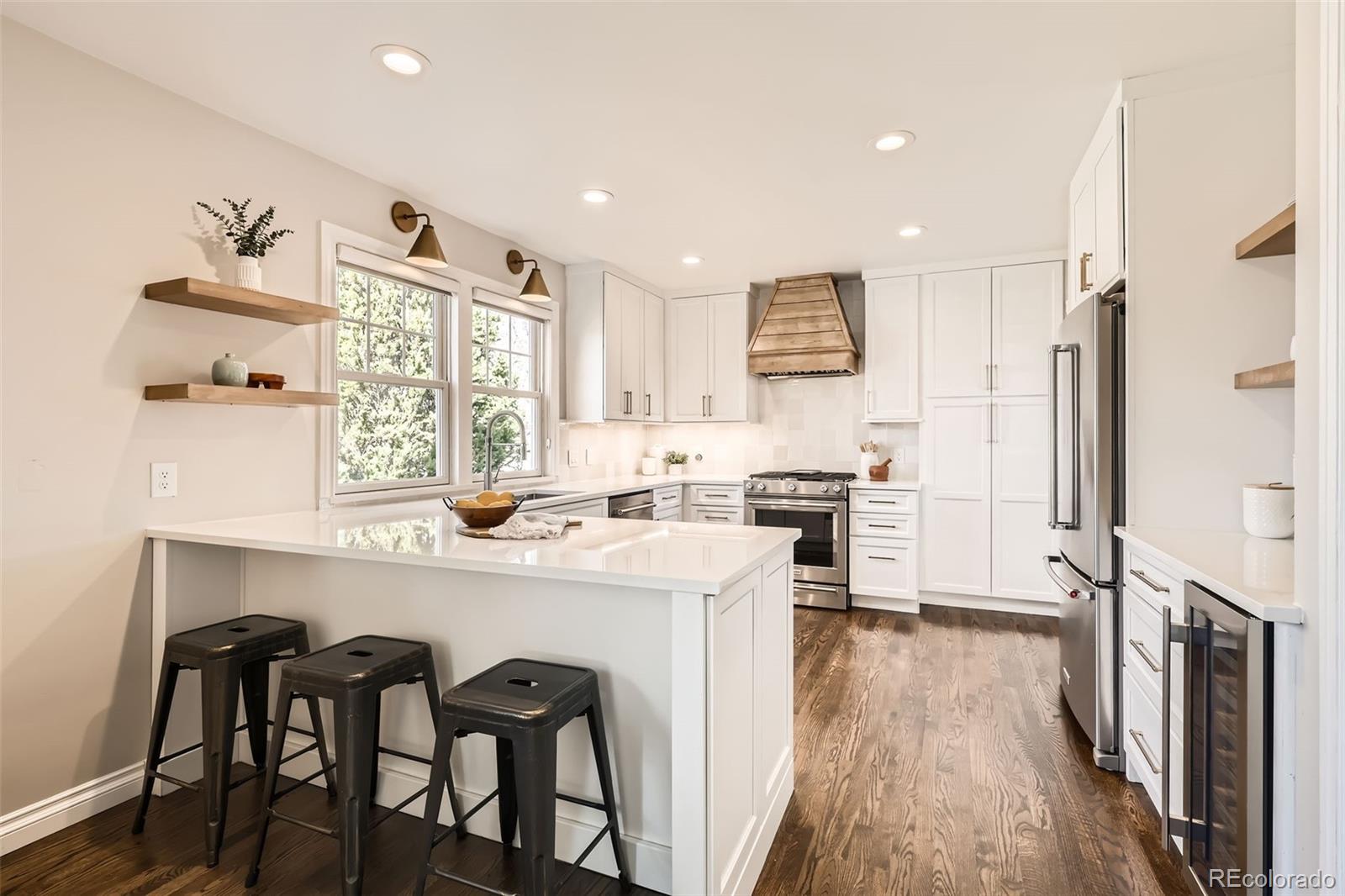 MLS Image #10 for 2370 s ogden street,denver, Colorado