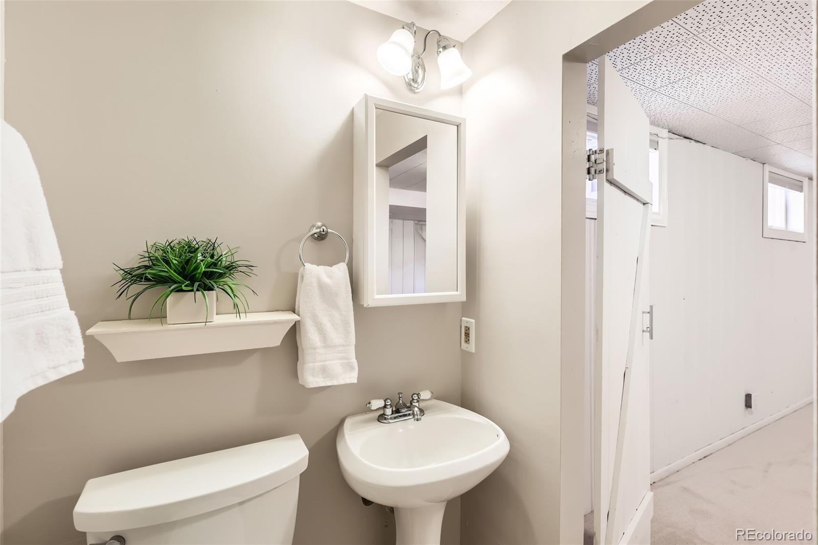 MLS Image #21 for 2370 s ogden street,denver, Colorado