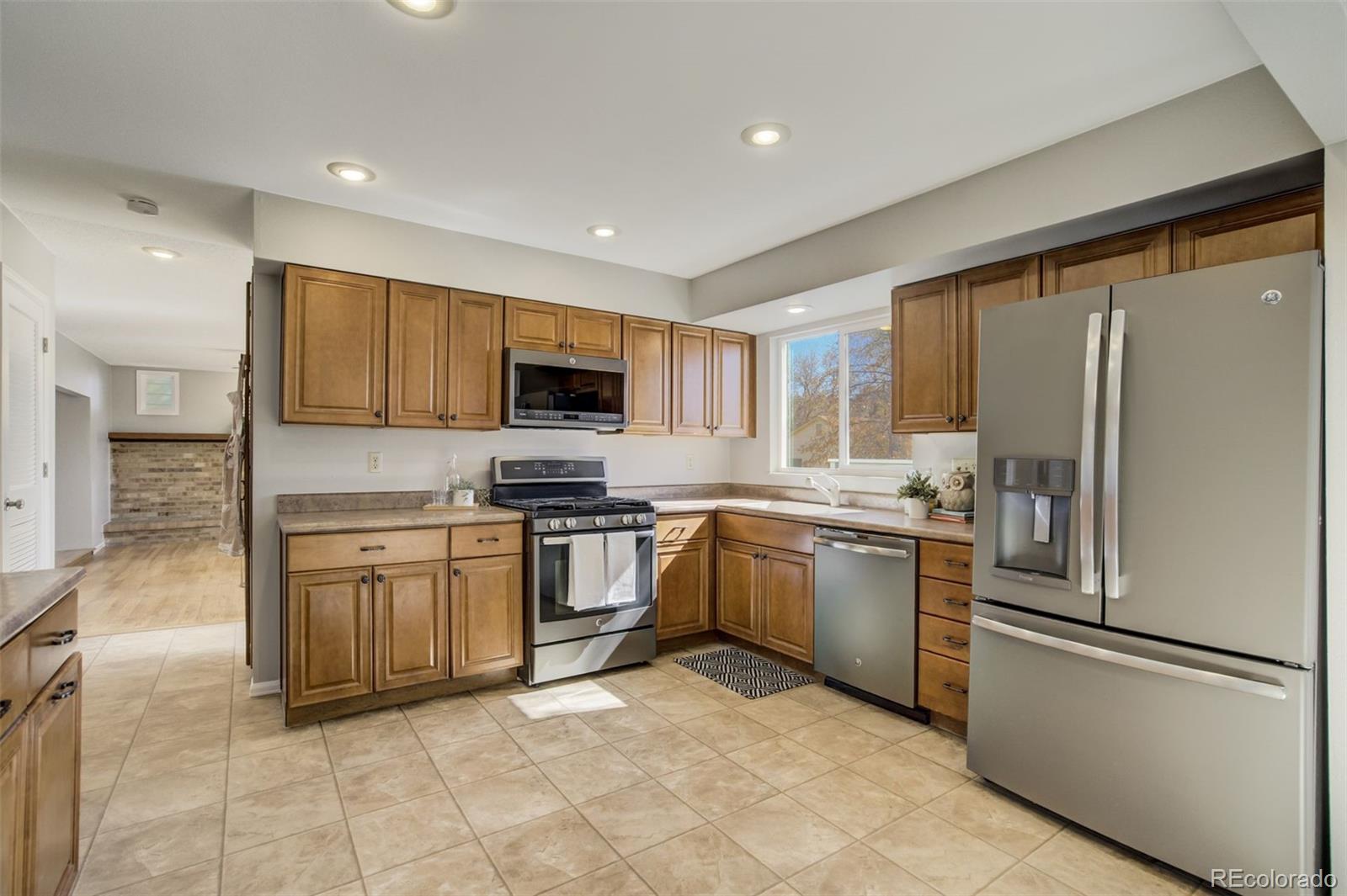 MLS Image #9 for 5175 w old farm circle,colorado springs, Colorado