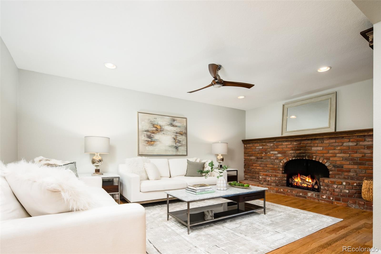MLS Image #12 for 3807 s jasmine street,denver, Colorado
