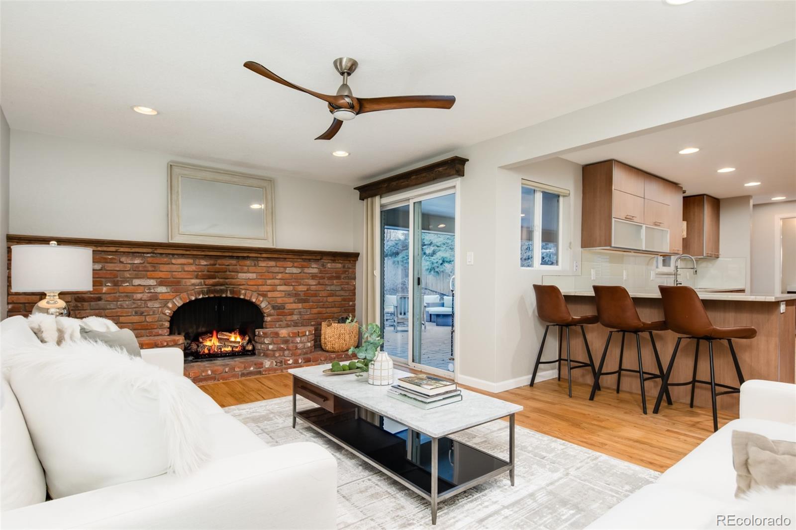 MLS Image #13 for 3807 s jasmine street,denver, Colorado