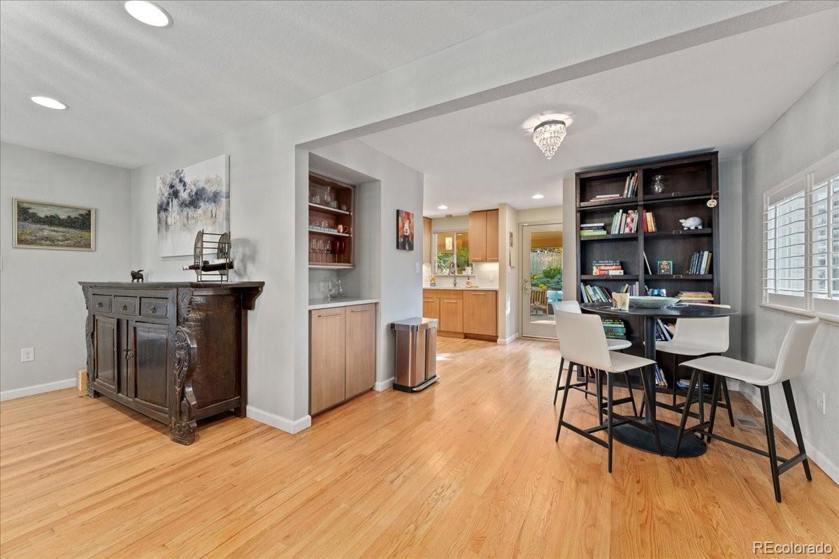MLS Image #6 for 3807 s jasmine street,denver, Colorado