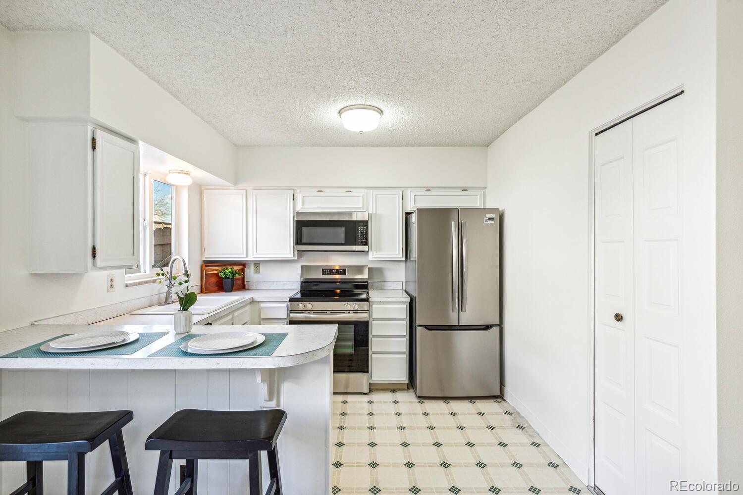 MLS Image #8 for 3685 w union avenue,denver, Colorado