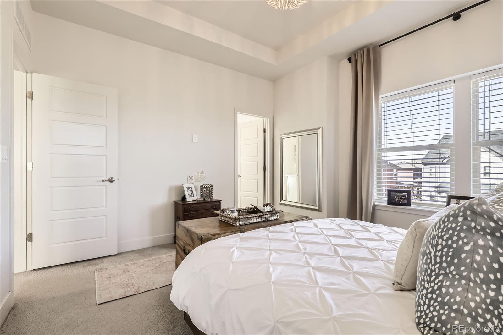 MLS Image #15 for 2572  iola street,aurora, Colorado