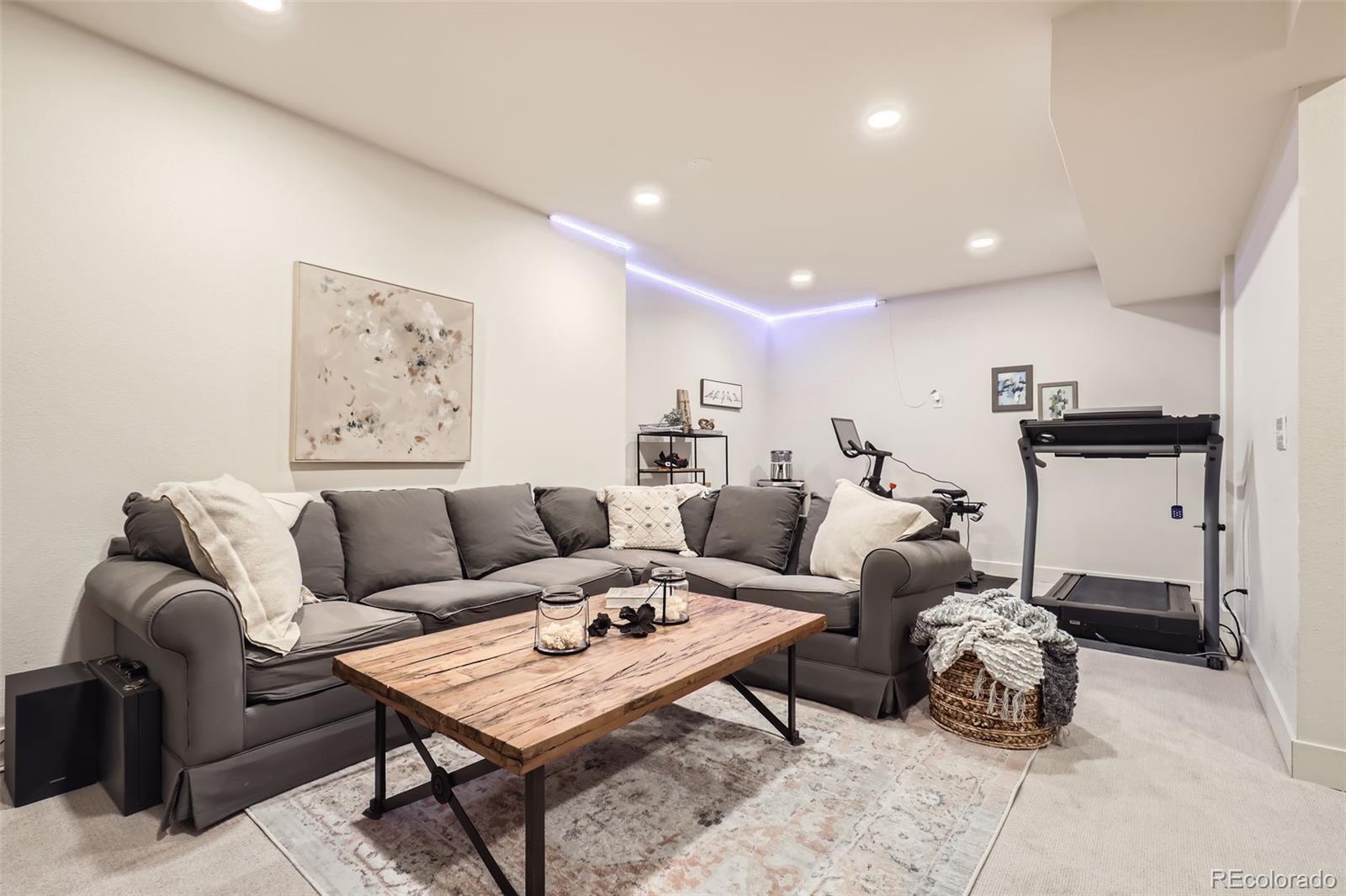 MLS Image #25 for 2572  iola street,aurora, Colorado