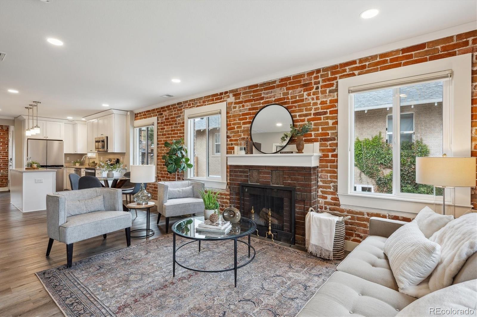 MLS Image #5 for 1434  cherry street,denver, Colorado