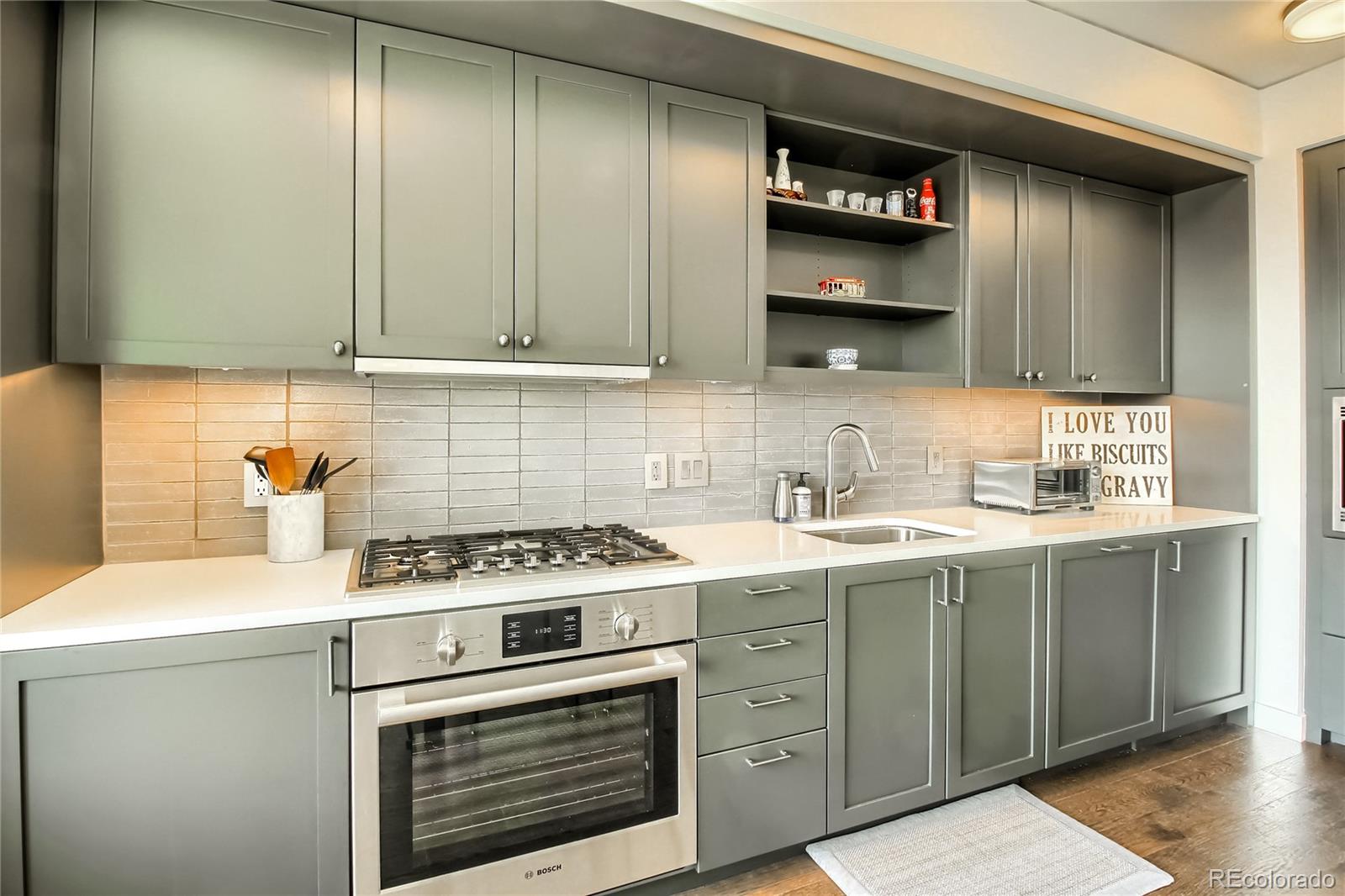 MLS Image #12 for 1750  wewatta street,denver, Colorado