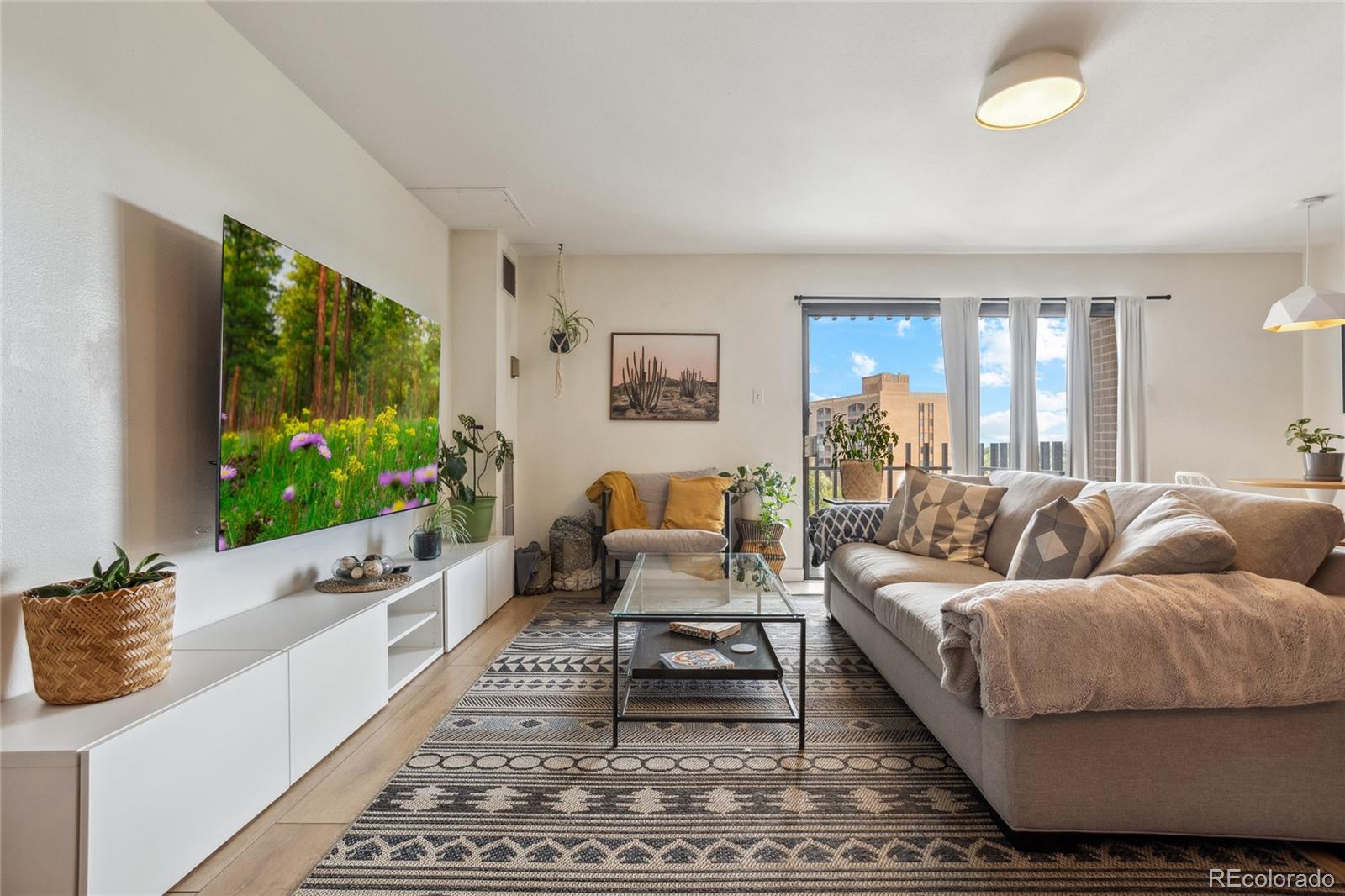 MLS Image #1 for 480 s marion parkway 1002,denver, Colorado