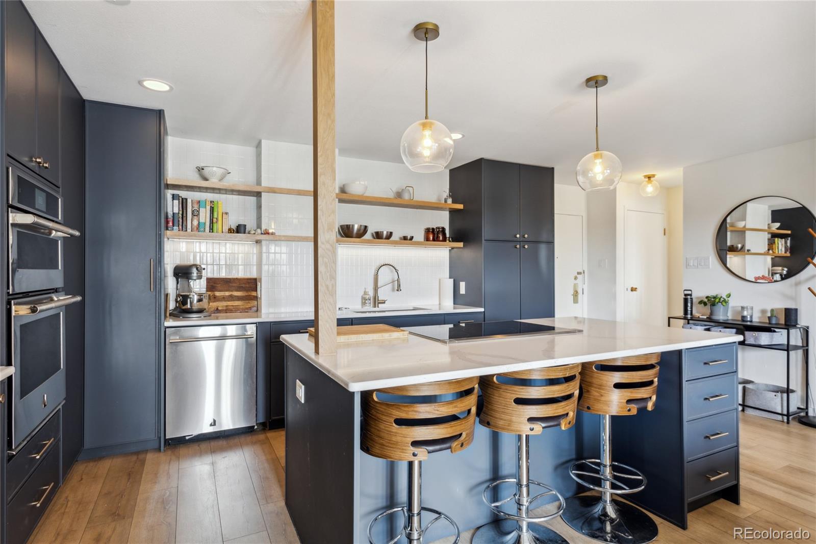 MLS Image #6 for 480 s marion parkway 1002,denver, Colorado