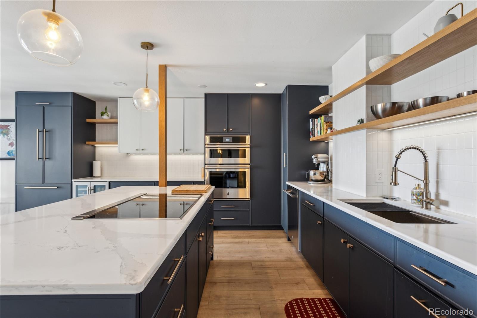 MLS Image #8 for 480 s marion parkway 1002,denver, Colorado