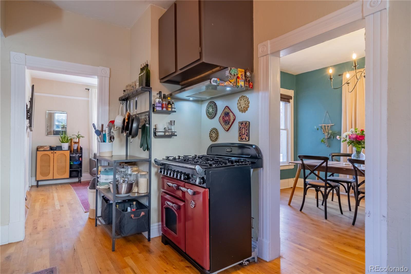 MLS Image #11 for 810 w pikes peak avenue,colorado springs, Colorado