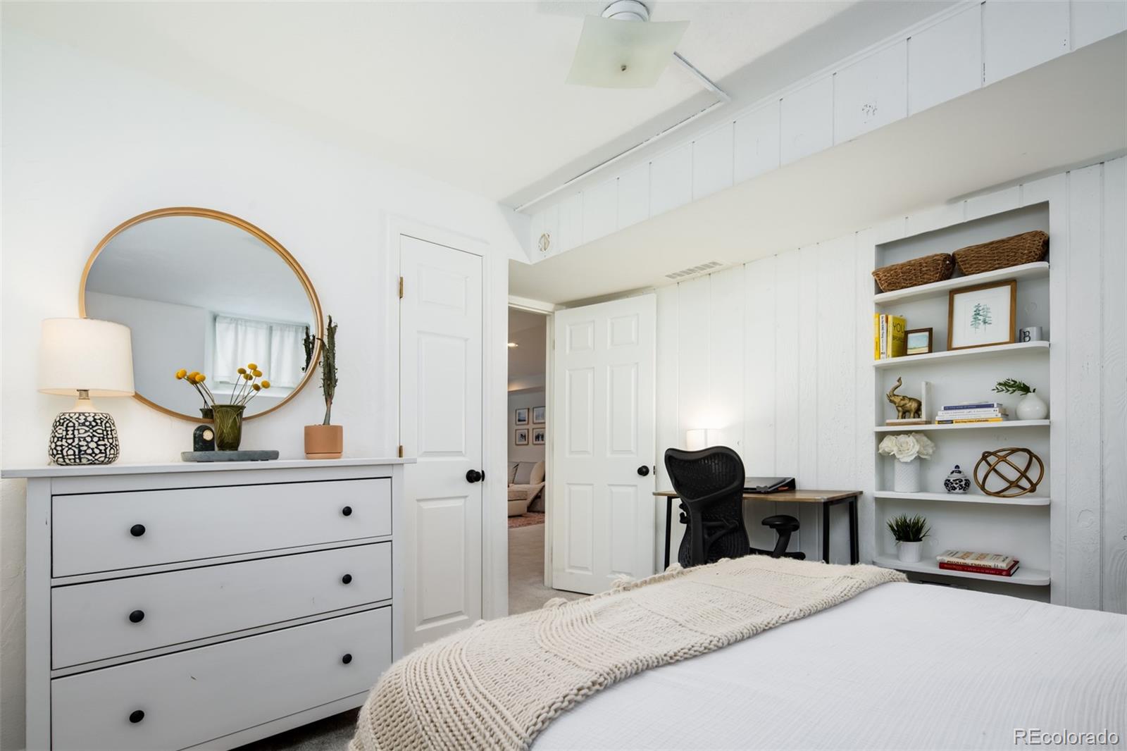 MLS Image #22 for 960  grape street,denver, Colorado