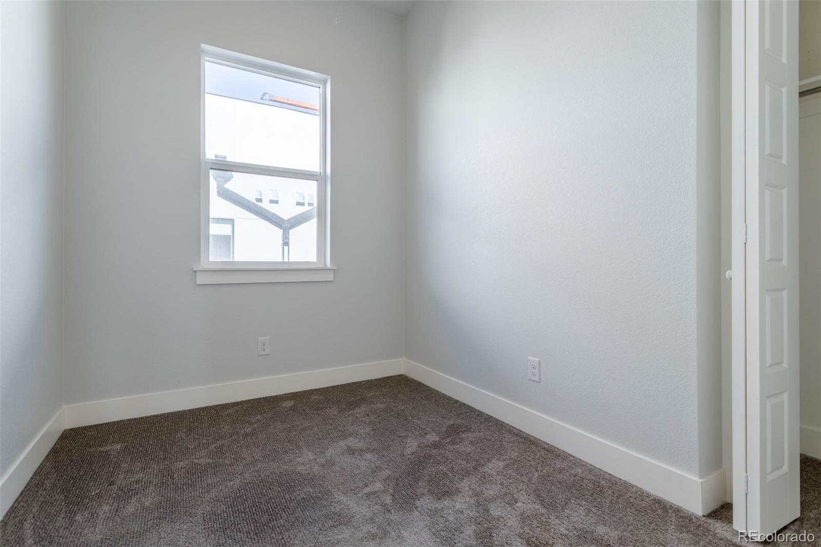 MLS Image #12 for 2350  tremont place,denver, Colorado