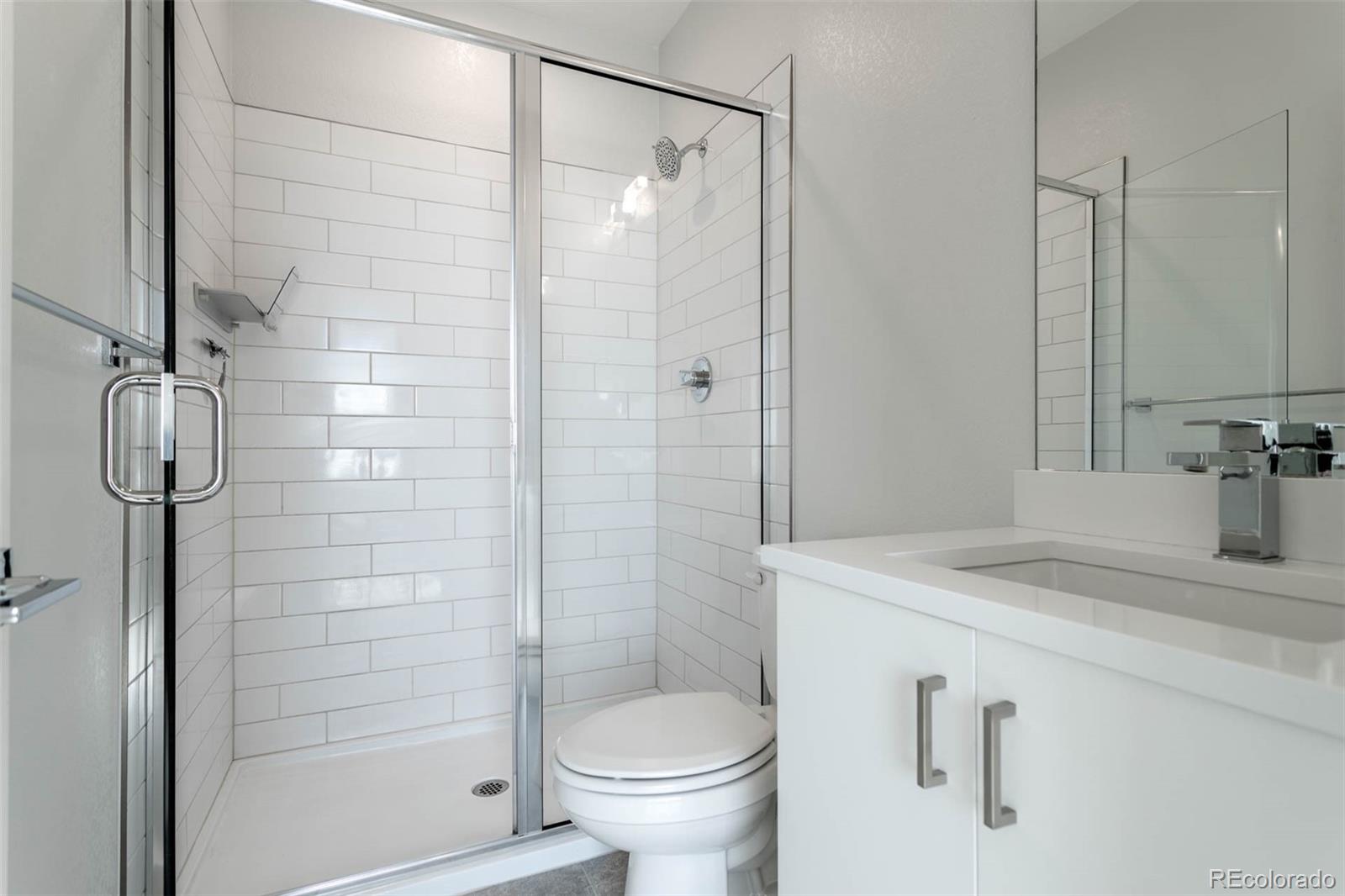 MLS Image #13 for 2350  tremont place,denver, Colorado