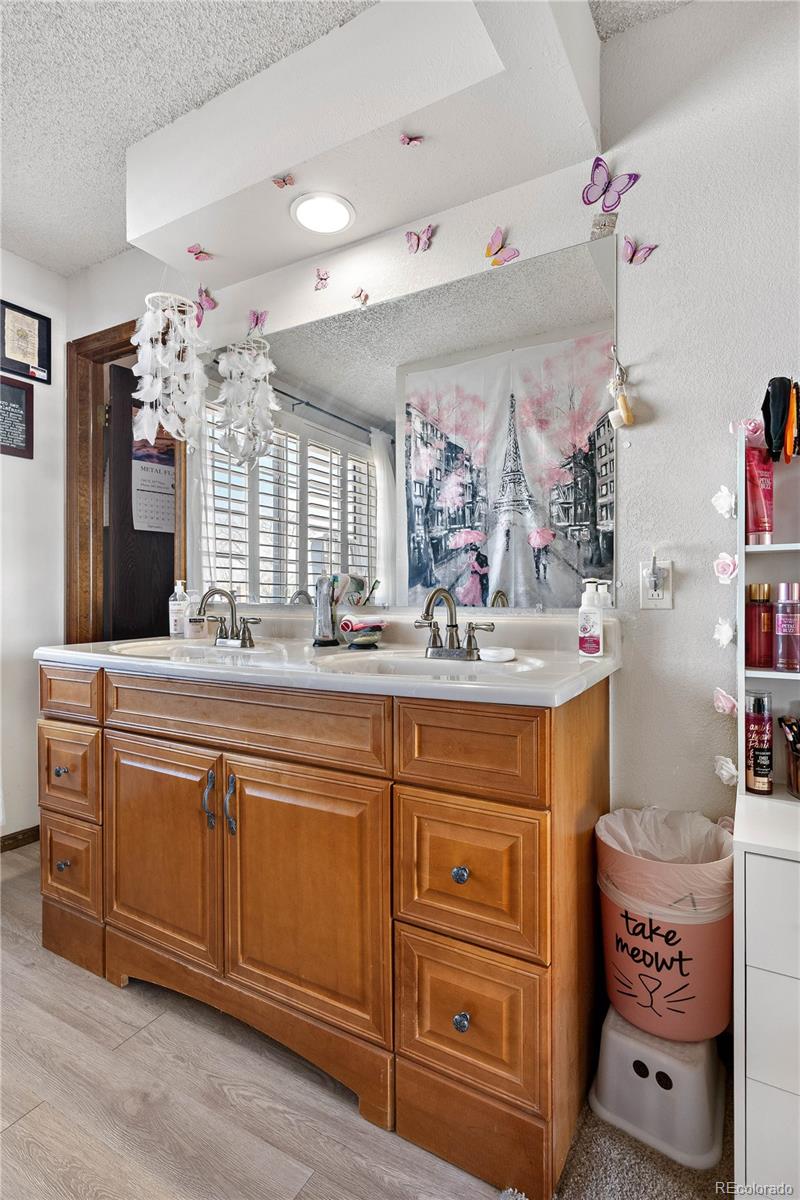 MLS Image #26 for 4620  blackhawk way,denver, Colorado