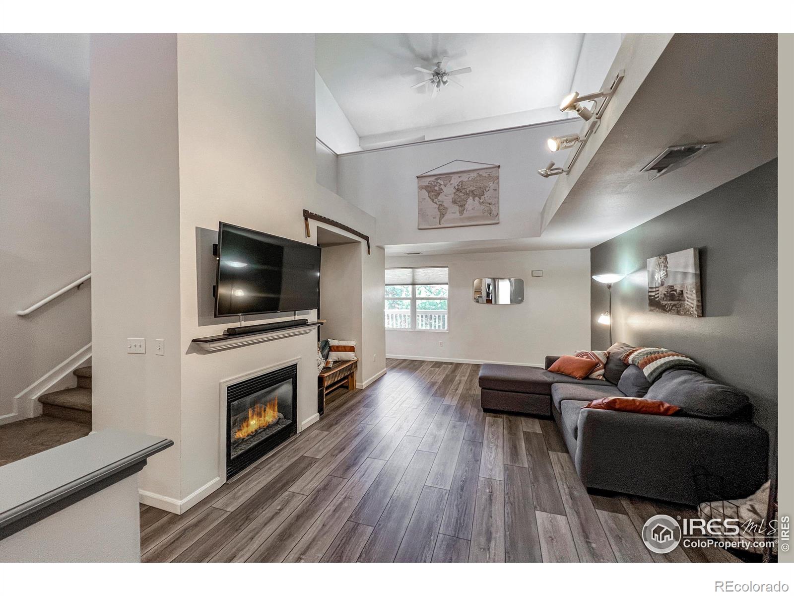 MLS Image #5 for 1004  lucca drive,evans, Colorado