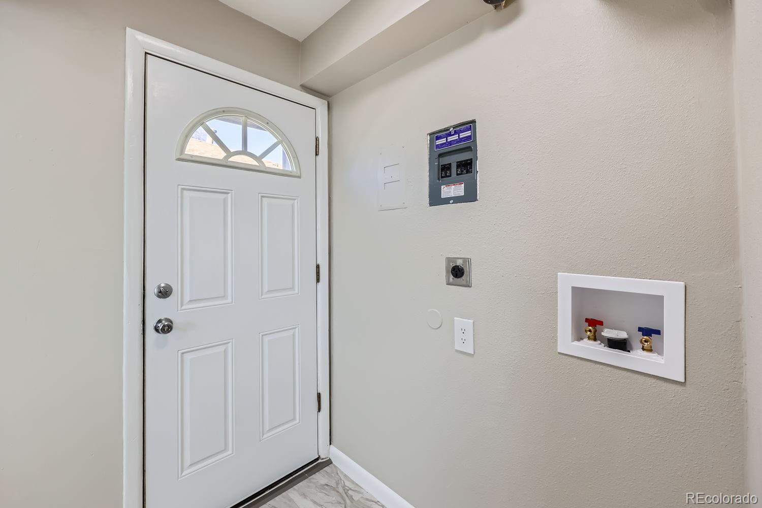 MLS Image #7 for 382 s decatur street,denver, Colorado