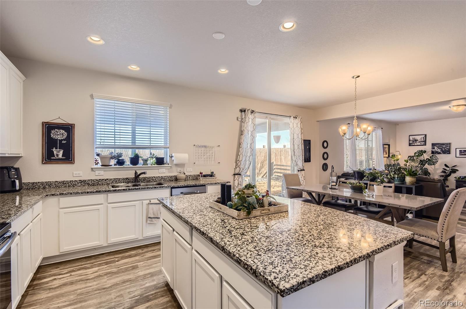 MLS Image #8 for 4724 s wenatchee circle,aurora, Colorado