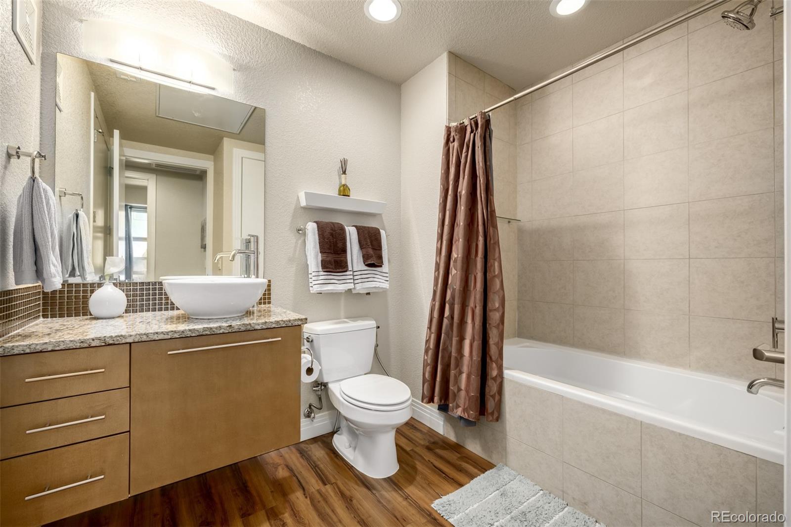 MLS Image #22 for 2650  front view ,denver, Colorado