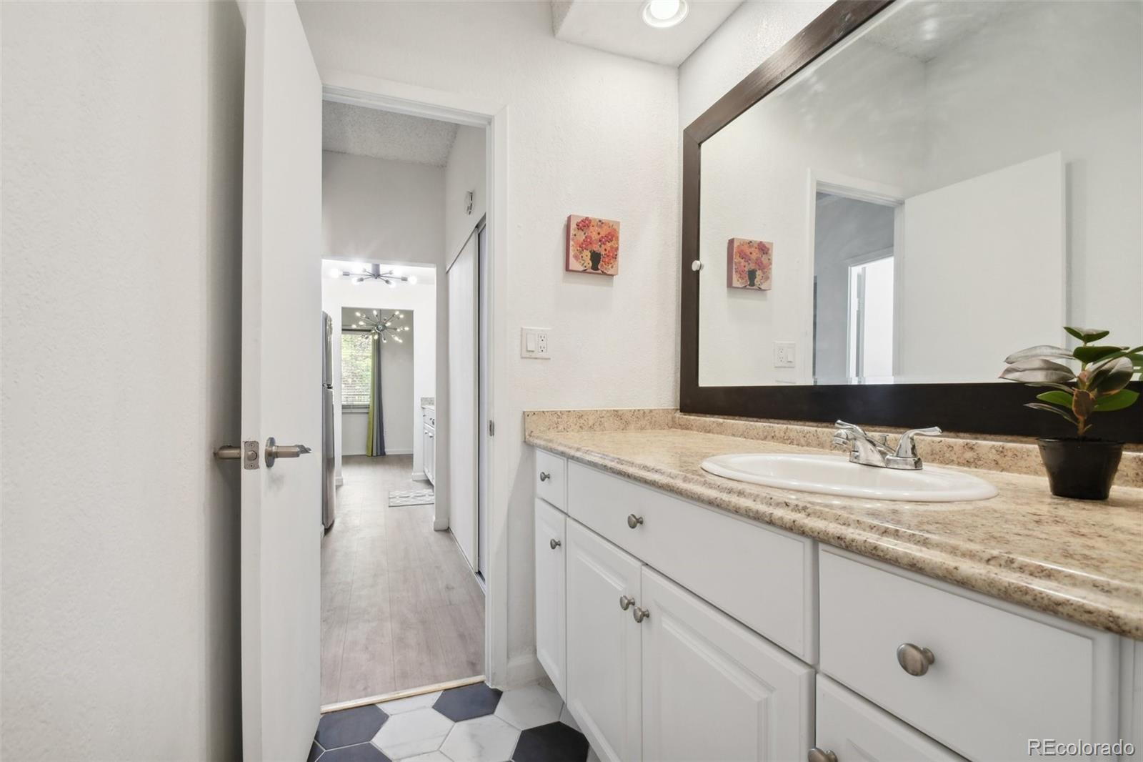 MLS Image #15 for 364 s ironton street,aurora, Colorado