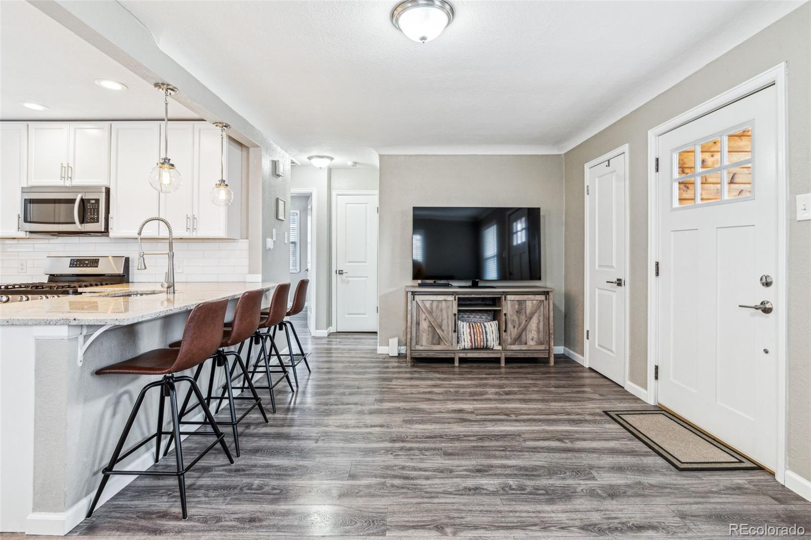 MLS Image #5 for 2332  hanover street,aurora, Colorado