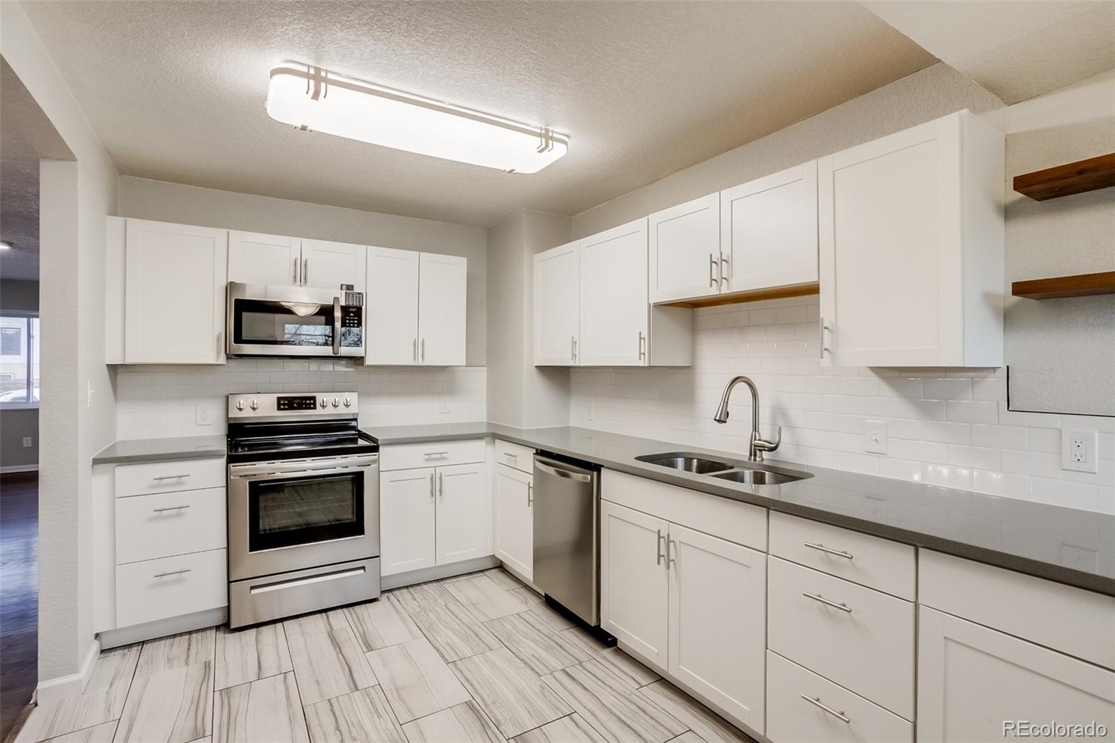 MLS Image #2 for 8408 w 62nd place,arvada, Colorado