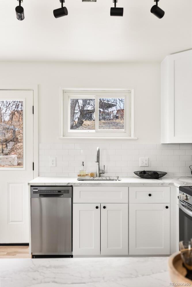 MLS Image #13 for 133 s xavier street,denver, Colorado