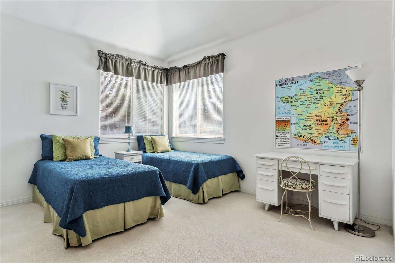 MLS Image #24 for 3860 s elkhart street,aurora, Colorado