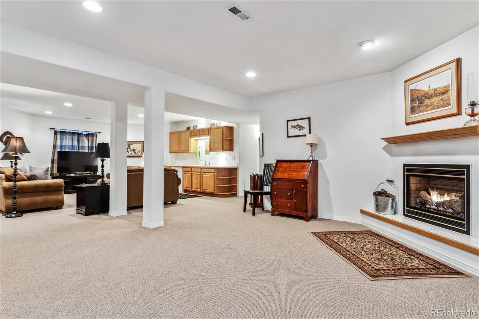 MLS Image #28 for 3860 s elkhart street,aurora, Colorado