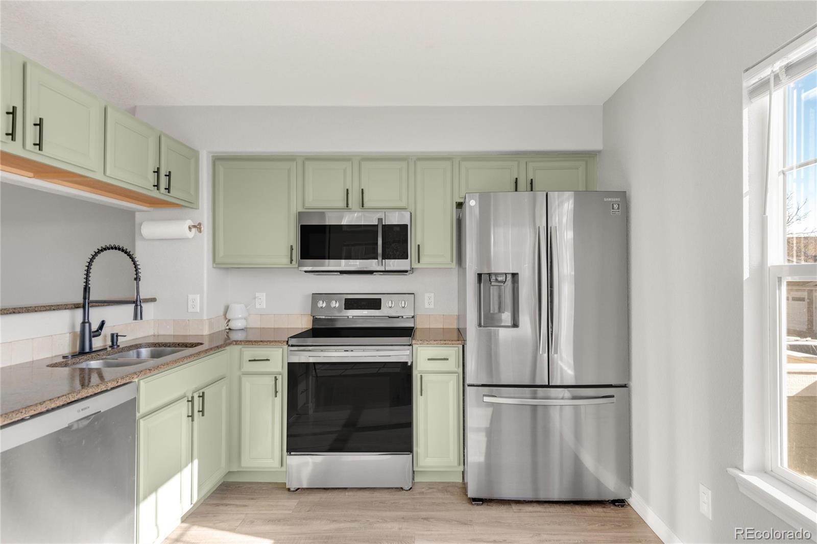 MLS Image #13 for 12814  jasmine street,thornton, Colorado
