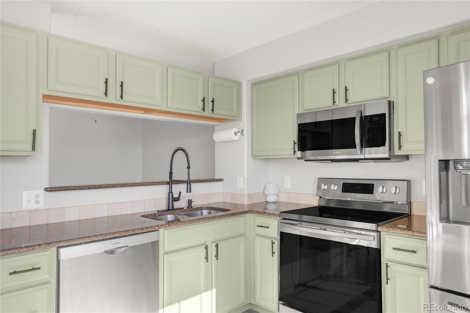 MLS Image #14 for 12814  jasmine street,thornton, Colorado