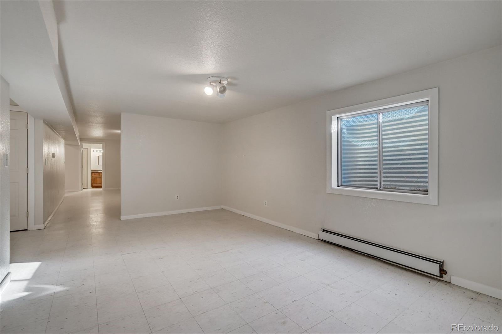 MLS Image #28 for 1040 w broken drive,pueblo, Colorado