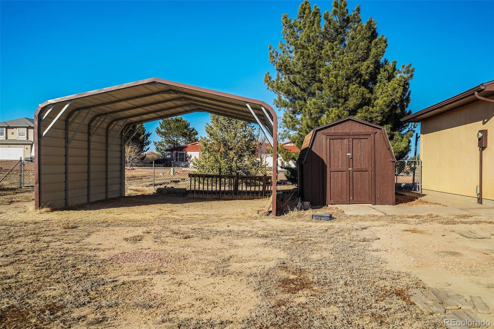 MLS Image #3 for 1040 w broken drive,pueblo, Colorado