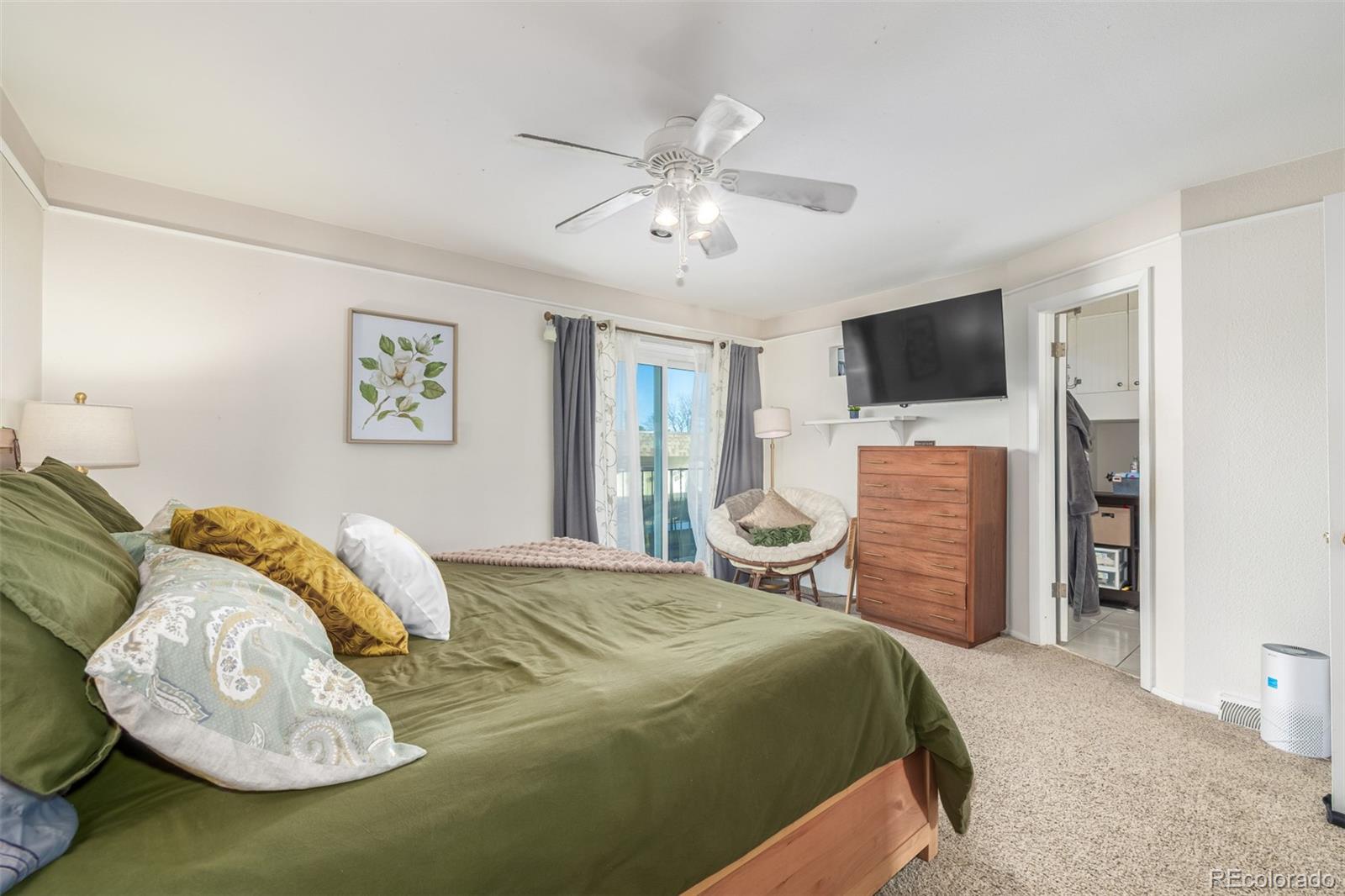 MLS Image #15 for 11455 w 17th place,lakewood, Colorado