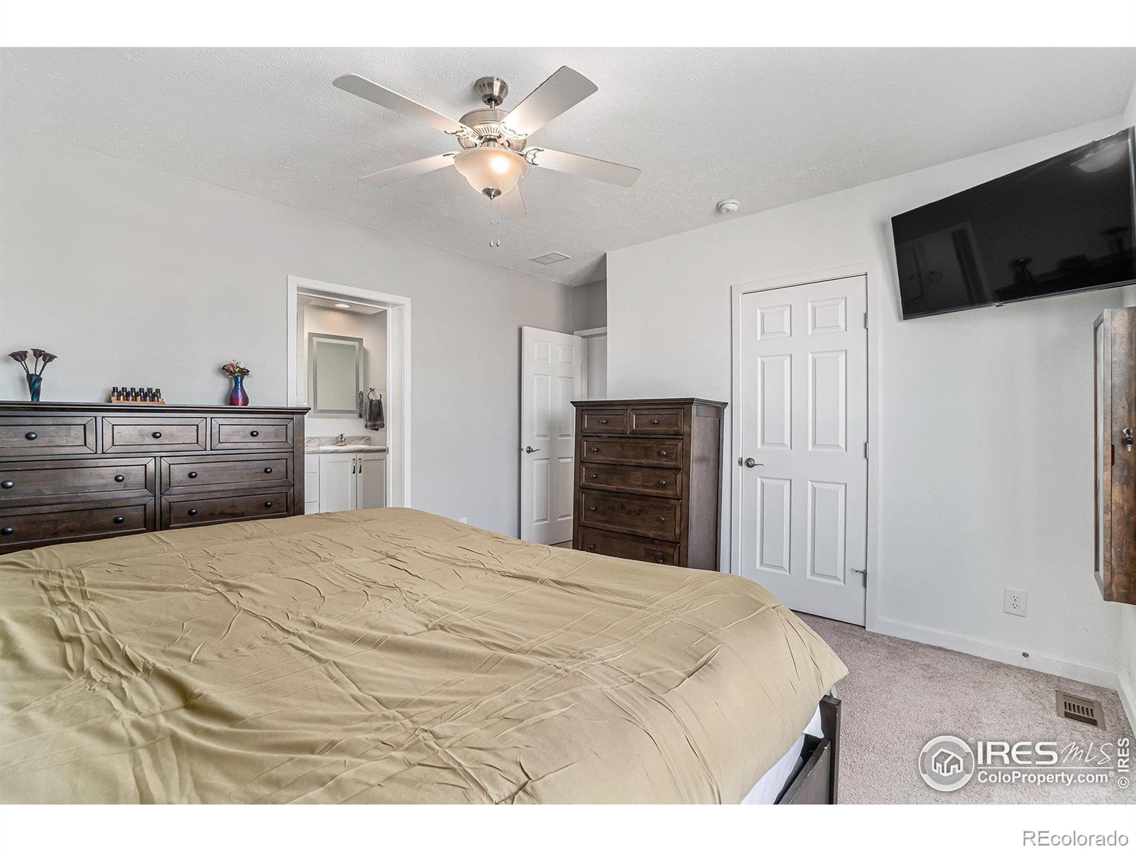 MLS Image #16 for 50842  county road 33 ,nunn, Colorado