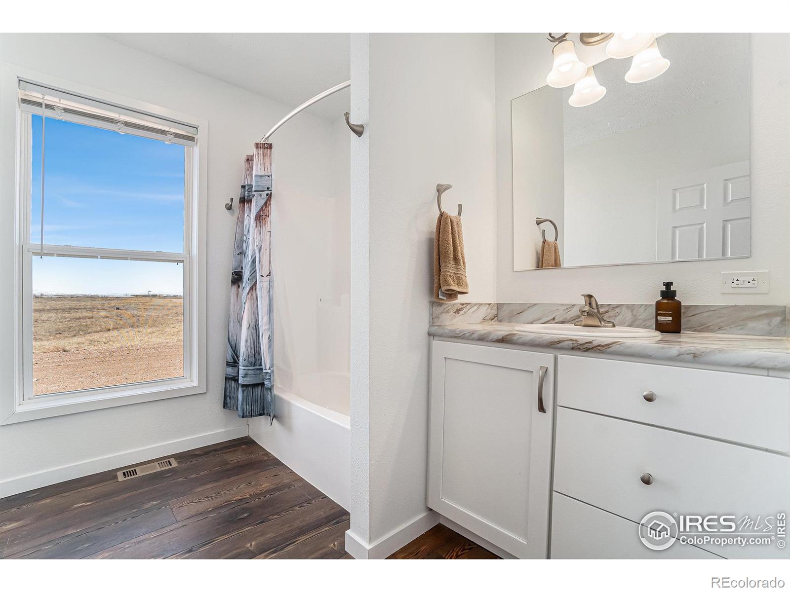MLS Image #20 for 50842  county road 33 ,nunn, Colorado